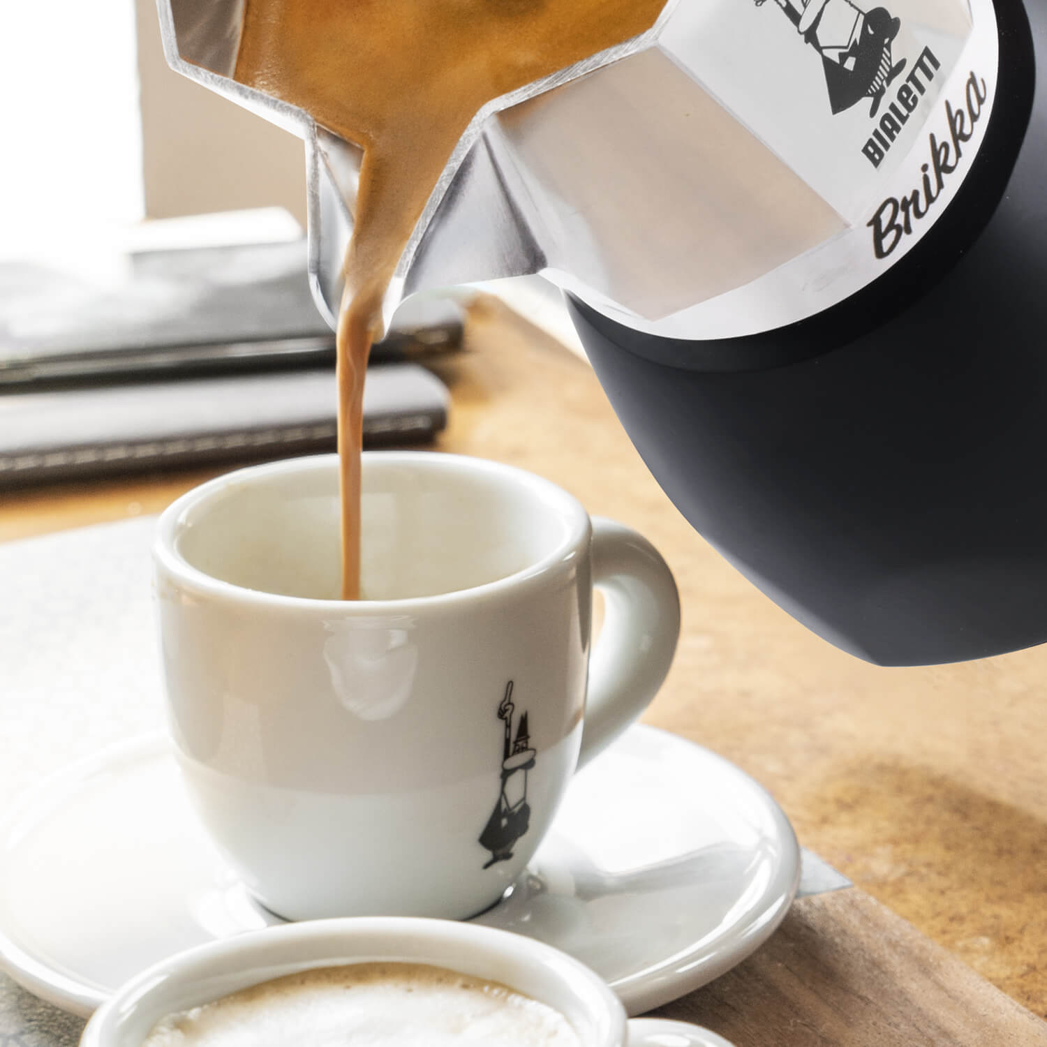 Bialetti - New Brikka, Moka Pot, the Only Stovetop Coffee Maker Capabl